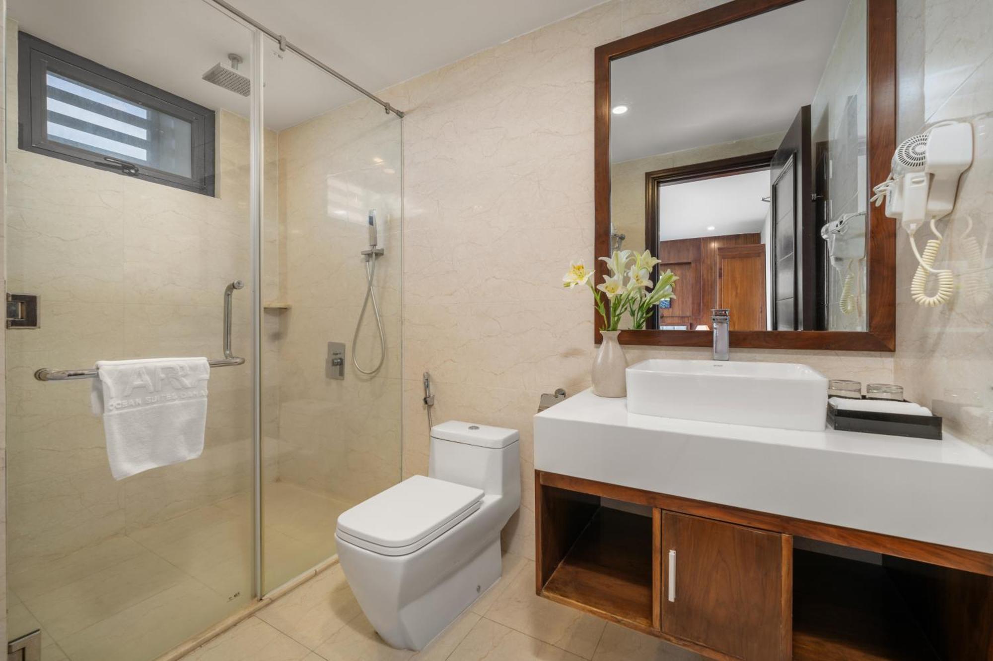 Khách sạn Yarra Ocean Đà Nẵng