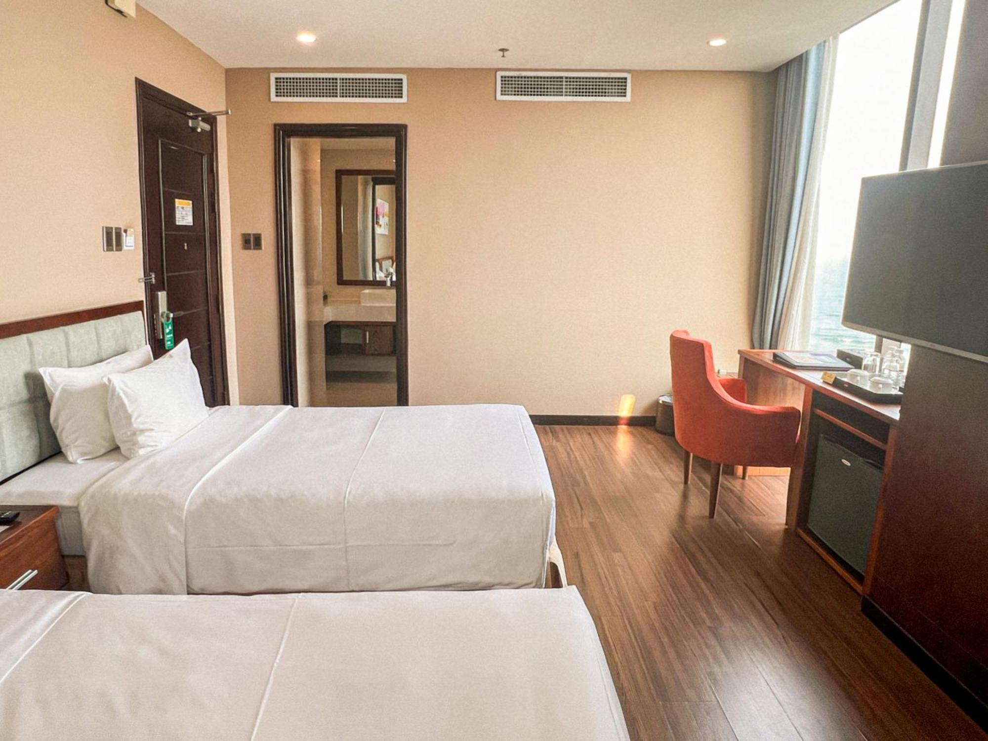 Yarra Ocean 4* Đà Nẵng